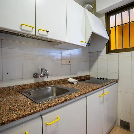 Bernat Vidaber Primera Linea Apartment